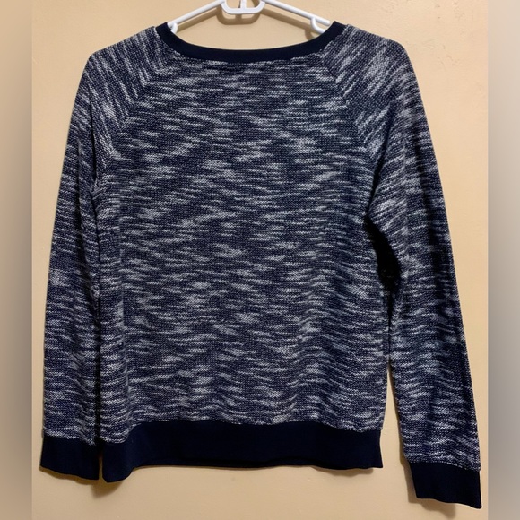 Sweater - Forever21 - Medium - Picture 3 of 3